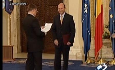 Ministrul Radu Stroe, despre ce scria în documentul înmânat de Băsescu, la Palatul Cotroceni