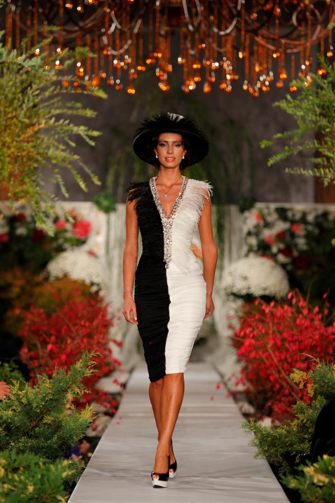 Top 5 ROCHII SCURTE potrivite pentru petrecerea de Revelion 18439483