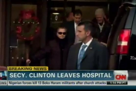 Hillary Clinton a fost externată, după patru zile de spitalizare. Secretarul de stat, la prima apariţie publică după o lună (VIDEO)