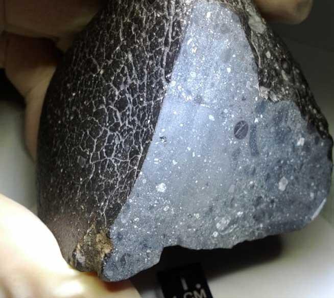 Secretele planetei Marte, ascunse într-un meteorit găsit în Sahara. Ce au descoperit savanţii