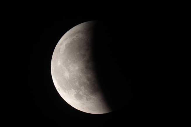 Anul acesta, din România vor fi vizibile două eclipse de Lună