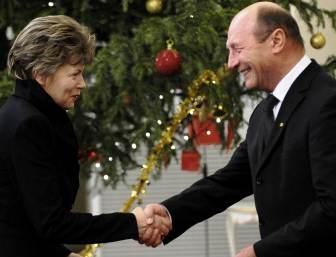 Ministrul Mona Pivniceru îl pune la punct pe preşedintele Traian Băsescu în chestiunea numirii şefilor Parchetului General şi DNA