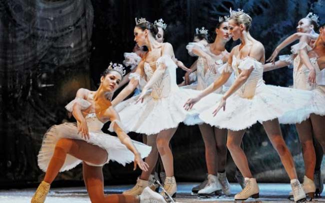 Turneul trupei de balet Saint Petersburg State Ballet on Ice