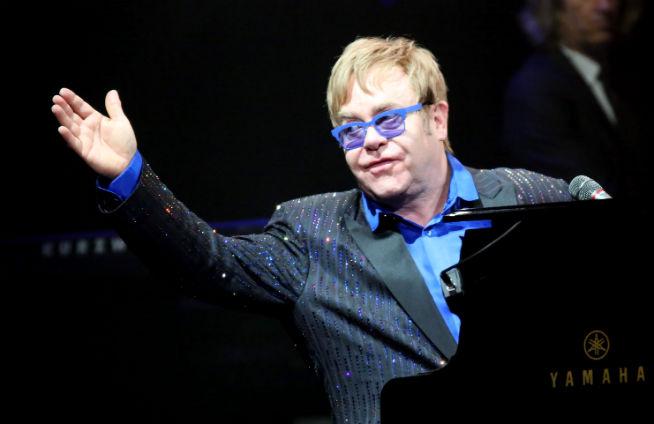 Elton John şi David Furnish au dezvăluit numele celui de-al doilea copil al lor