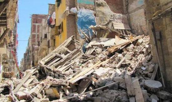 Tragedie în Egipt: Cinci persoane au murit, după ce o clădire de 12 etaje s-a prăbuşit la Alexandria