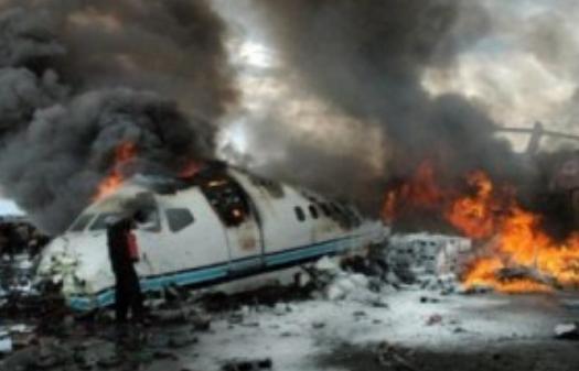 Avion PRĂBUŞIT în Kazahstan. La bordul aeronavei se aflau 20 de persoane 