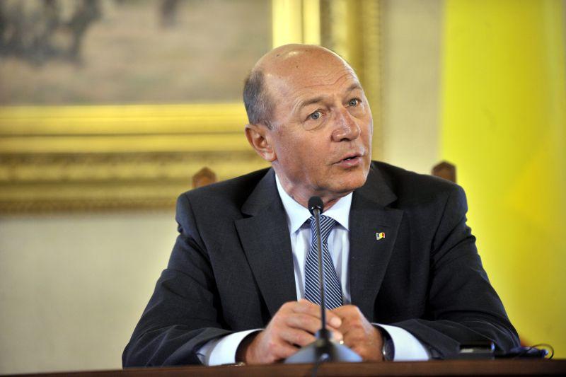 Băsescu, înainte de plecarea la Bruxelles: Miza noastră la acest summit este legată de agricultură 
