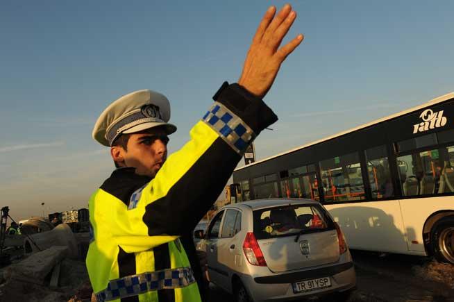 Poliţia va sechesta în trafic maşinile datornicilor 