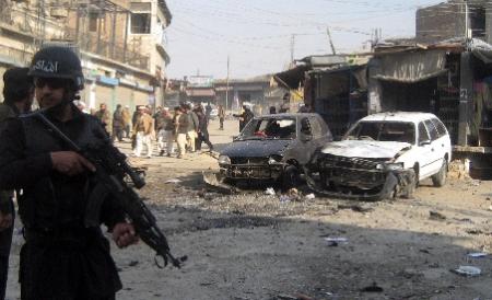 Atentat cu bombă împotriva comunităţii şiite, în Pakistan. Cel puţin 47 de morţi şi 200 de răniţi