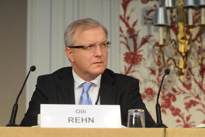 Olli Rehn &quot;Economia zonei euro se va redresa lent anul acesta&quot;
