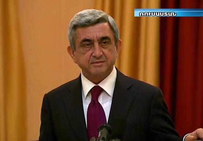 Armenii îşi aleg preşedintele. Actualul şef al statului candidează pentru un nou mandat (VIDEO)