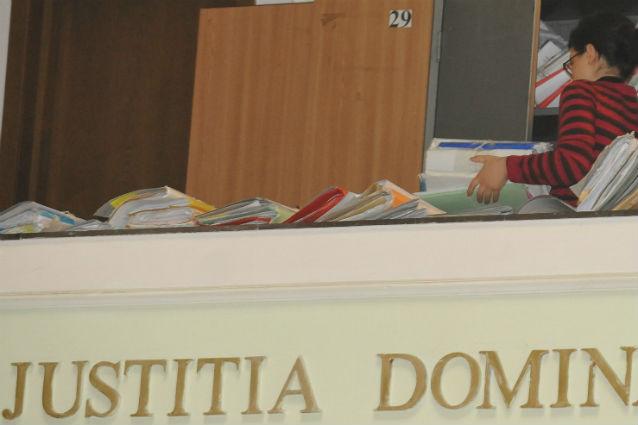 ICCJ a decis: toti cei 8 inculpati din Dosarul Transferurilor pot parasi Romania