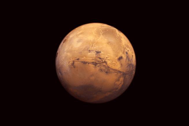 India trimite un satelit în jurul planetei Marte