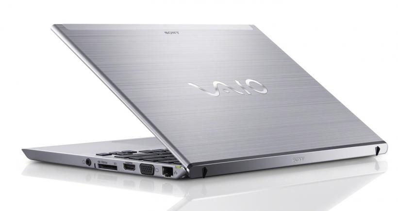 Sony Vaio T13 Touch: Ultrabook la ultra preţ