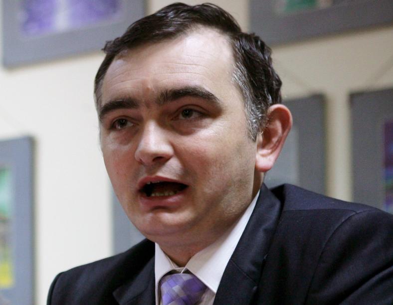 Secretarul de stat în ministerul Educaţiei, Stelian Fedorca, găsit incompatibil de ANI
