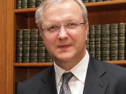 Comisarul Rehn pledează pentru continuarea austerităţii 