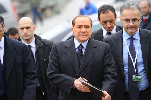 Berlusconi, condamnat la un an de închisoare pentru publicarea unei interceptări telefonice