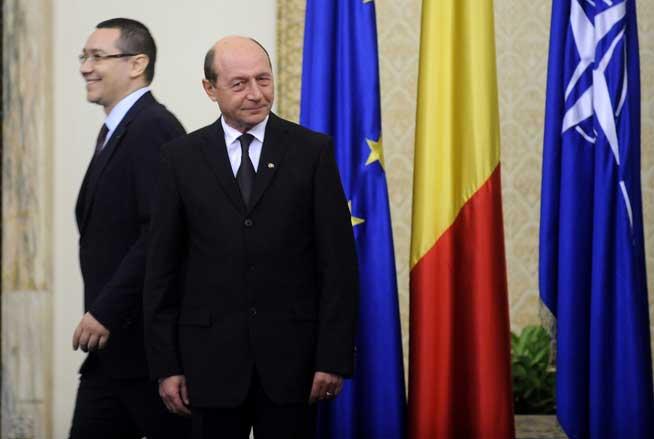 Seful statului revine printre muritori...Basescu zboara la Bruxelles cu o cursa de linie TAROM in care se va afla si premierul Ponta