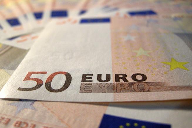 Responsabilii europeni aşteaptă în continuare cele 5,8 miliarde de euro din partea Ciprului
