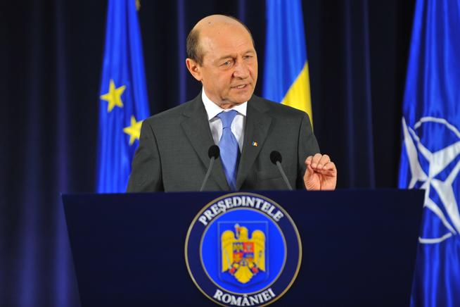 Băsescu le-a scris din nou lui Ponta, Antonescu, și Zgonea. Ce spune președintele