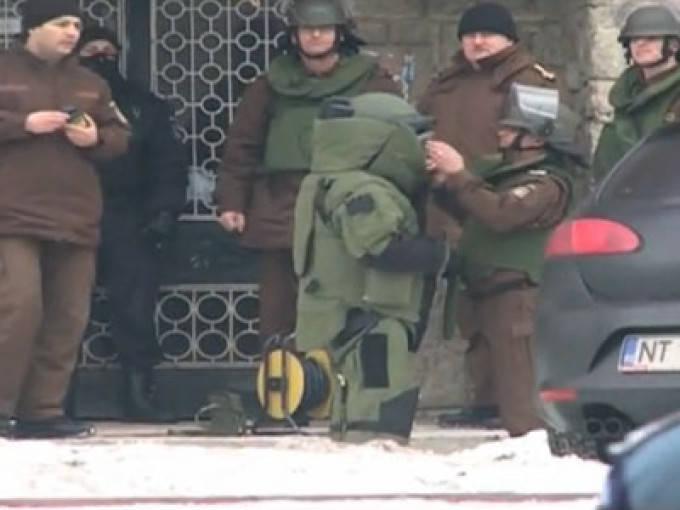 Interlopul Mironescu, trimis în judecată pentru organizarea atentatului cu bombă de la Piatra Neamţ