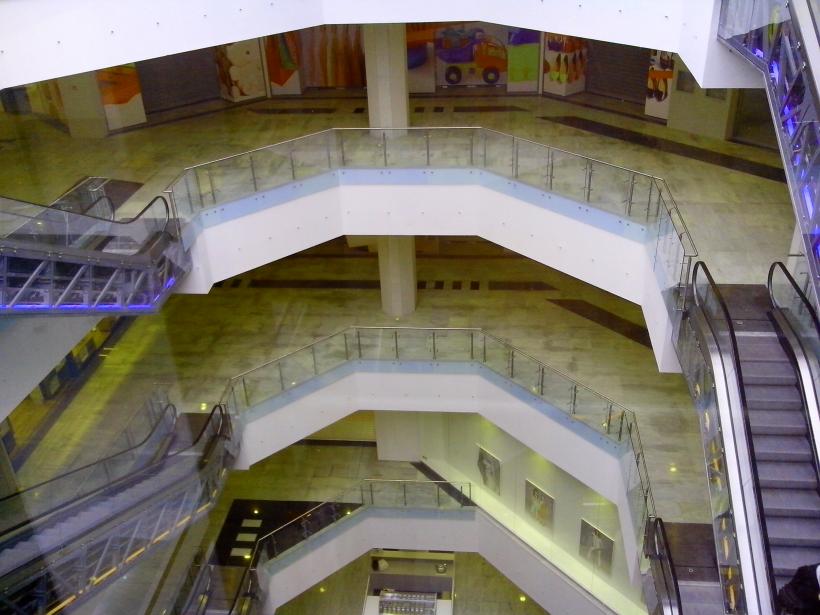 Cum arată cel mai nou mall. A costat 27 de MILIOANE de euro