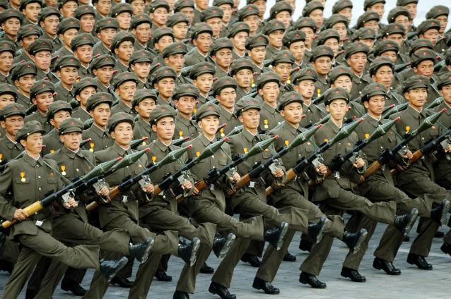 Coreea de Nord: Ultimatum pentru SUA şi miting de susţinere a deciziei de a ataca obiectivele americane cu rachete