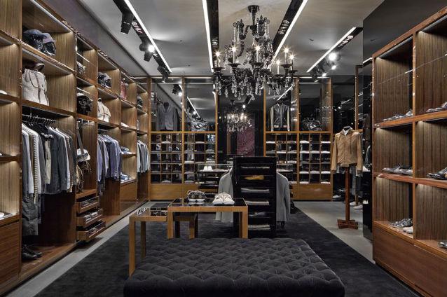 Casa de modă Dolce&amp;Gabbana amendată cu 343 de milioane de euro pentru evaziune fiscală