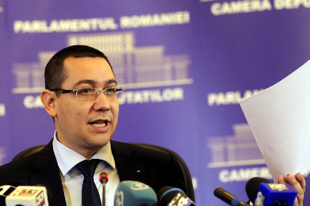 Ponta: 75% dintre banii restituiţi foştilor proprietari au fost scoşi din ţară