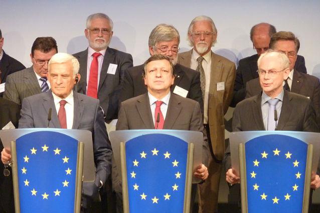 Comisia Europeană dă asigurări că nu renunţă la programul de austeritate, în ciuda declaraţiilor lui Barroso