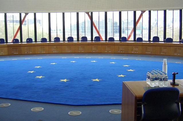CEDO a obligat România să plătească peste un milion de euro daune unor cetăţeni, în 2012