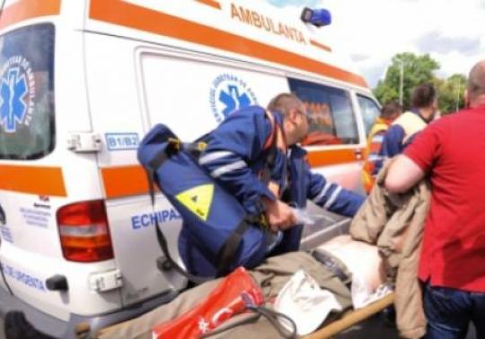 Accident violent pe Autostrada Bucureşti-Piteşti: Patru persoane au fost rănite, dintre care una grav