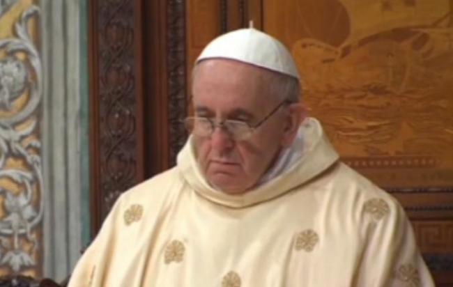Papa Fracisc le-a cerut călugăriţelor să se poarte ca nişte mame, nu ca nişte &quot;fete bătrâne&quot;