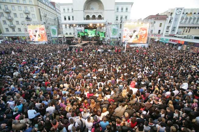  24 de artisti romani sunt gata pentru cel mai mare karaoke din Romania 18452039