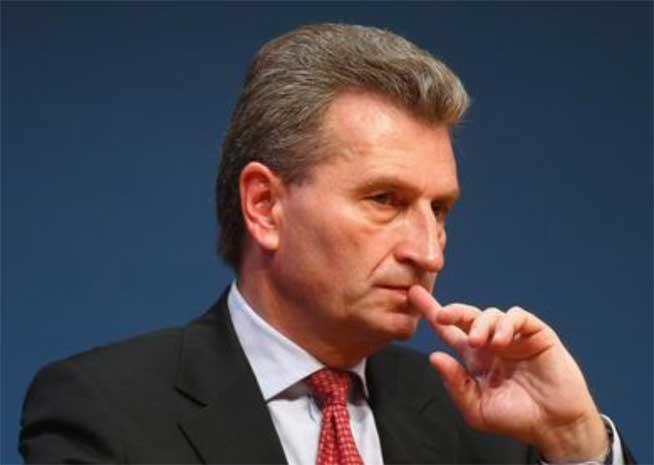 Declaraţie-bombă a comisarului european pentru Energie. Vrezi ce spune Oettinger despre gazele de şist