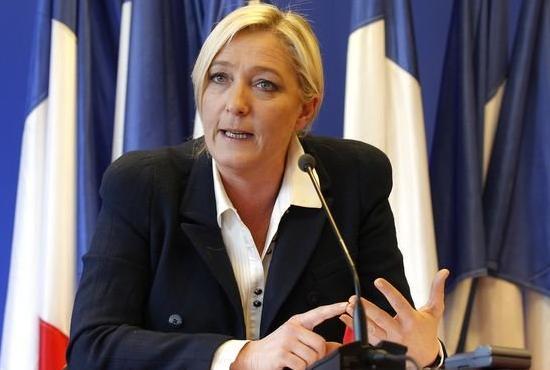 Marine Le Pen şi-a fracturat coloana vertebrală 