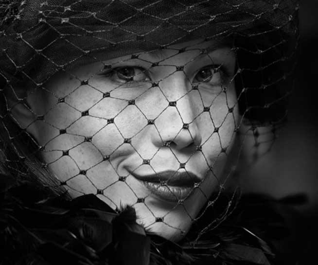 "Lumea este plină de frumuseţe, dar numai pentru cei care au ochi să o vadă!" 18453276