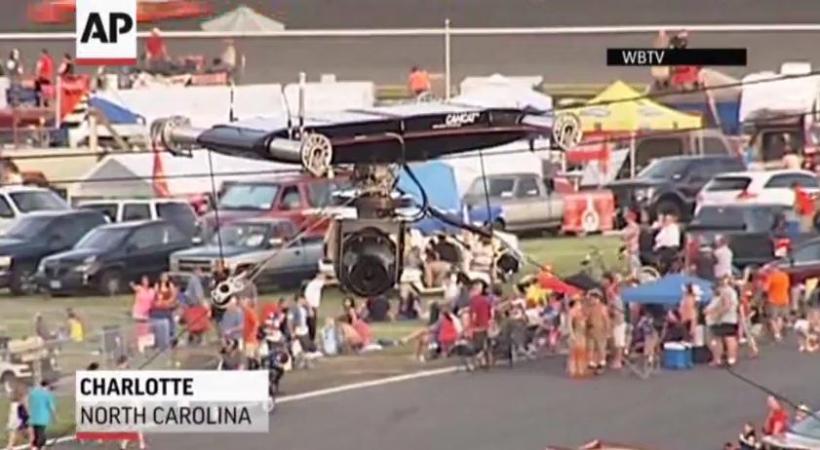 INCIDENT la cursa Nascar din Carolina de Nord: 10 spectatori au fost răniţi de un cablu TV (VIDEO)