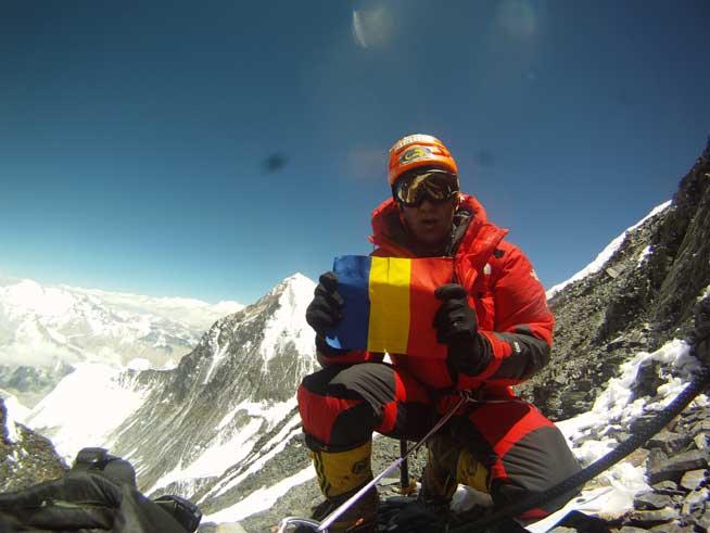 Premieră românească pe Himalaya, Horia Colibăşanu a cucerit vârful Lhotse (8.516 m)