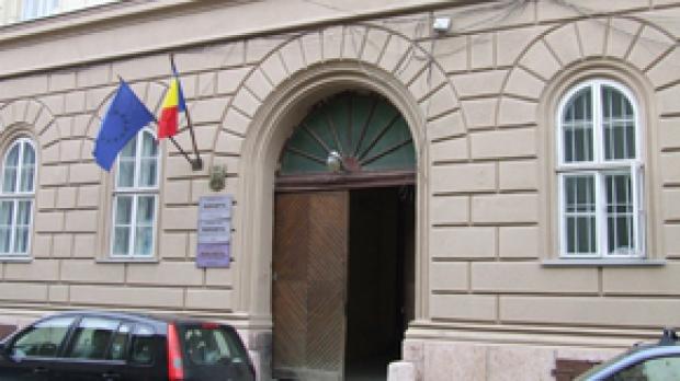 Patru primari din Caraş-Severin, audiaţi într-un dosar pentru fraudare de fonduri europene 
