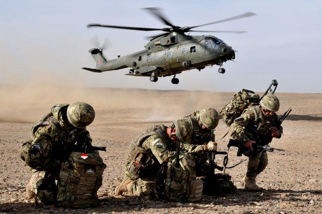 Afganistan: Trei soldaţi ai NATO ucişi de un bărbat în uniforma armatei afgane