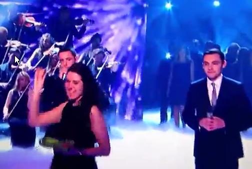 Simon Cowell, împroşcat cu ouă în timpul finalei Britain's Got Talent (VIDEO)