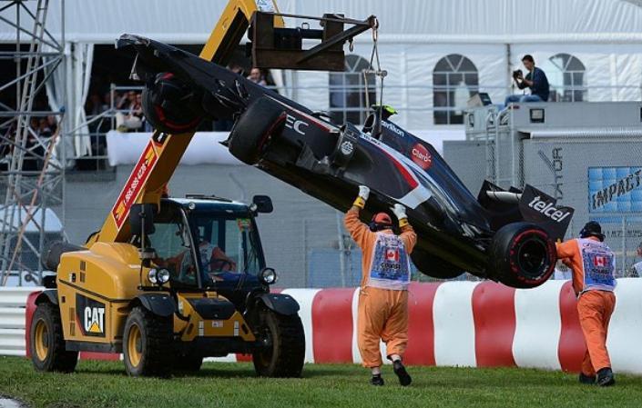 Accident GRAV la Marele Premiu de Formula 1 al Canadei. Comisar de pistă, STRIVIT de o macara mobilă (VIDEO)