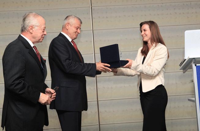 Primarul Sorin Oprescu, premiat la Bruxelles (VIDEO)
