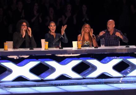 America's Got Talent: &quot;N-am văzut aşa ceva în viaţa mea!&quot; Japonezul Kenichi Ebina a lăsat cu gura căscată juraţii şi spectatorii (VIDEO)