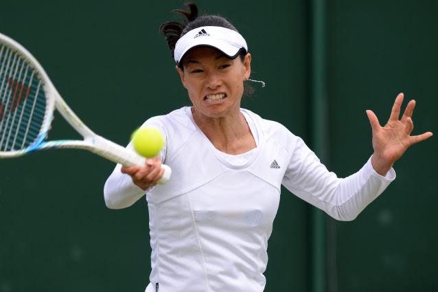 Kimiko Date-Krumm a devenit cea mai vârstnică jucătoare din era Open calificată în turul trei la Wimbledon!