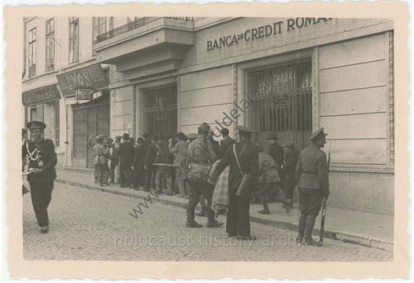 IMAGINI NOI cu POGROMUL de la Iaşi. EXECUŢIA din strada Vasile Conta, fotografiată de un soldat german care a participat la operaţiunea Barbarossa (GALERIE FOTO)
