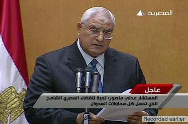 Judecătorul Adly Mansour a depus jurământul ca preşedinte interimar al Egiptului - LIVE VIDEO