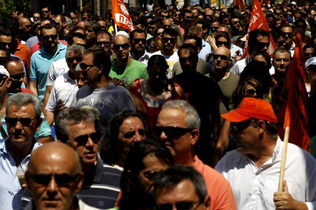 Grecia, paralizată de o nouă grevă a bugetarilor 