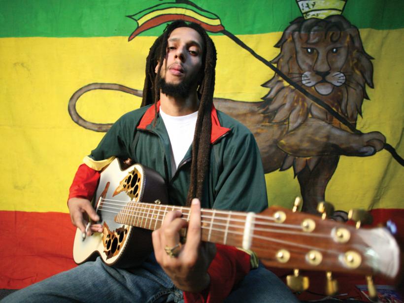 Julian Marley la Reggae Nights 3. Fiul lui Bob Marley va susţine un concert extraordinar la Arenele Romane